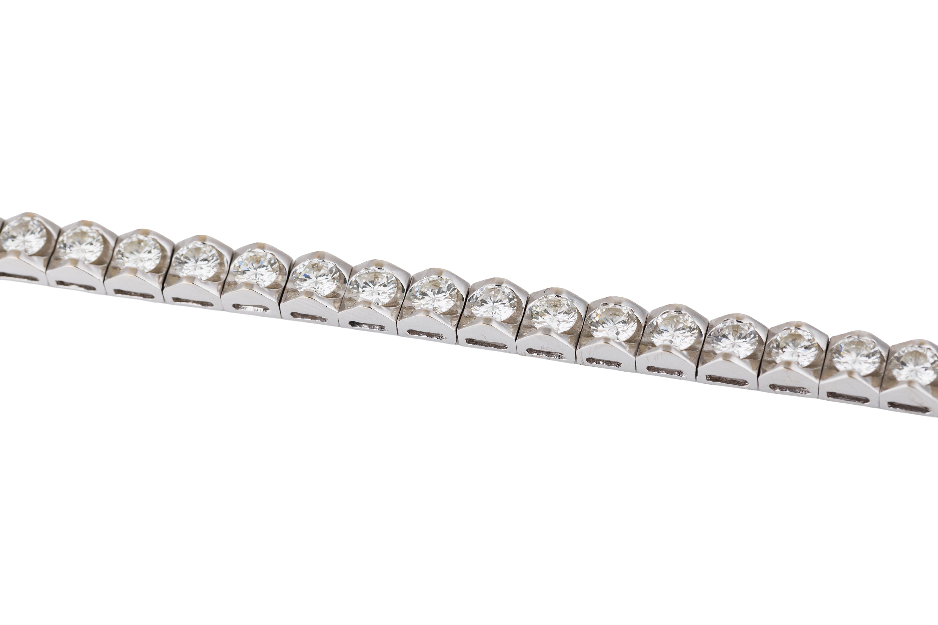 Diamond Tennis Bracelet | 18k White Gold