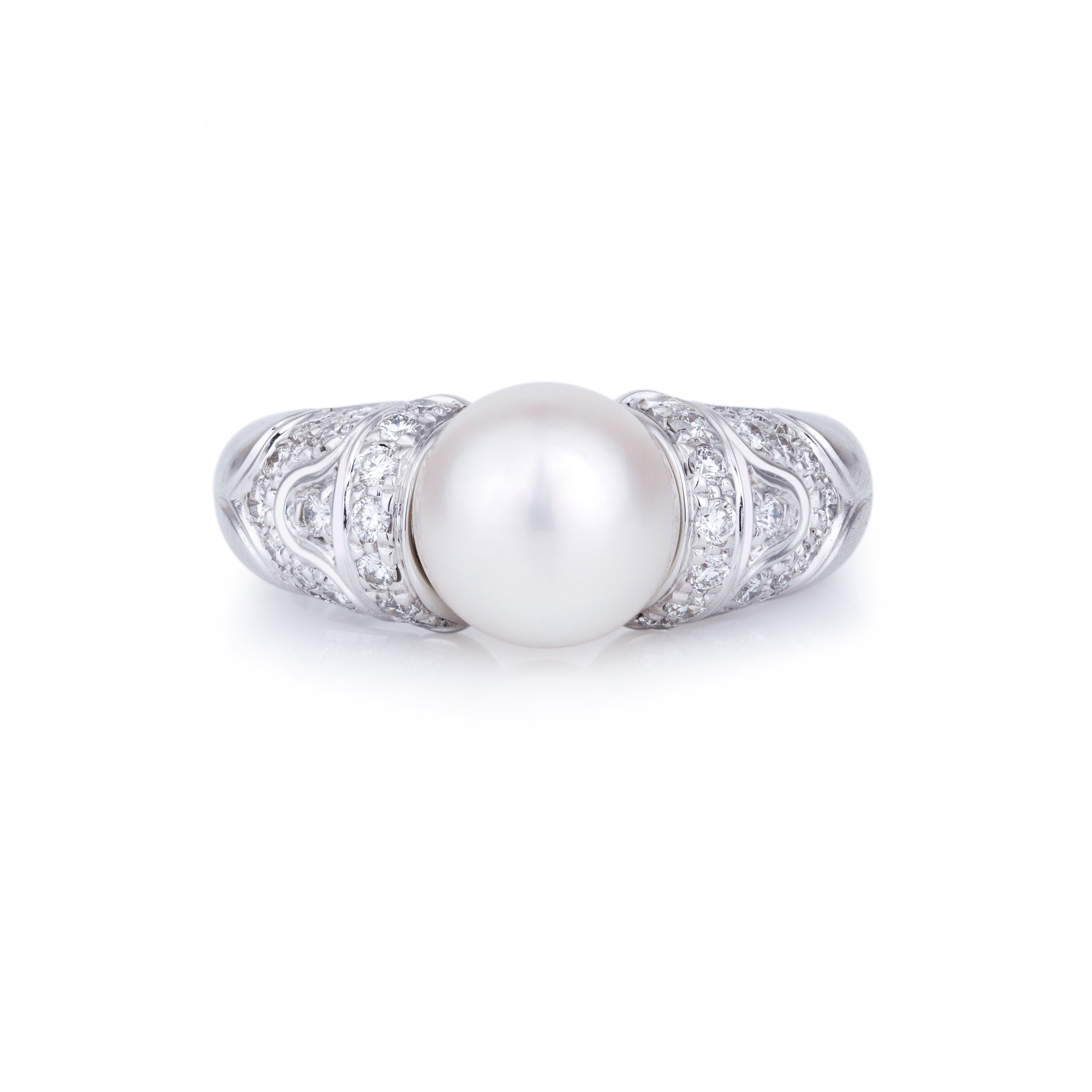 Bvlgari Passo Doppio Pearl & Diamond Ring | 18k White Gold | 1980's