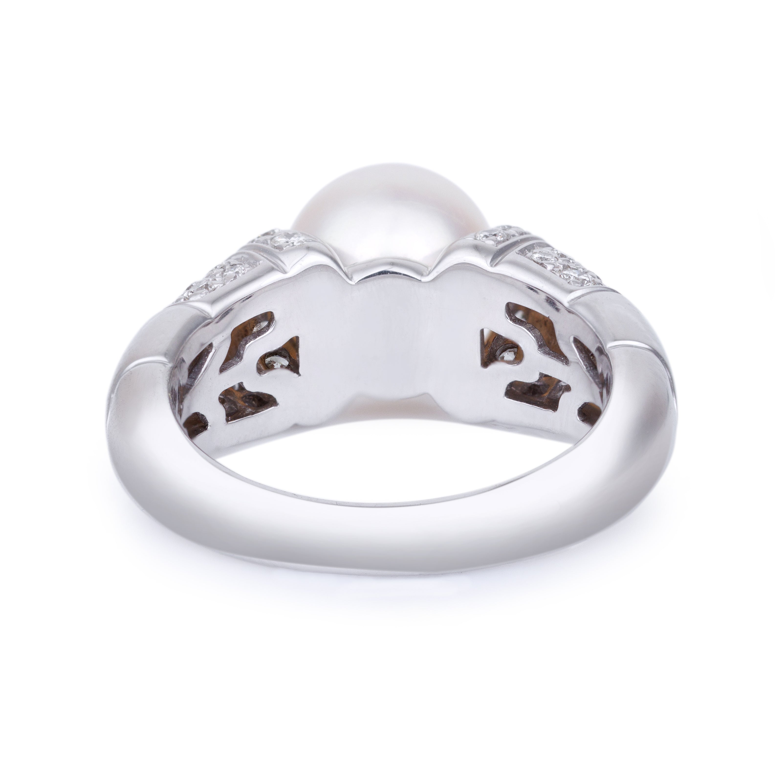 Bvlgari Passo Doppio Pearl & Diamond Ring | 18k White Gold | 1980's