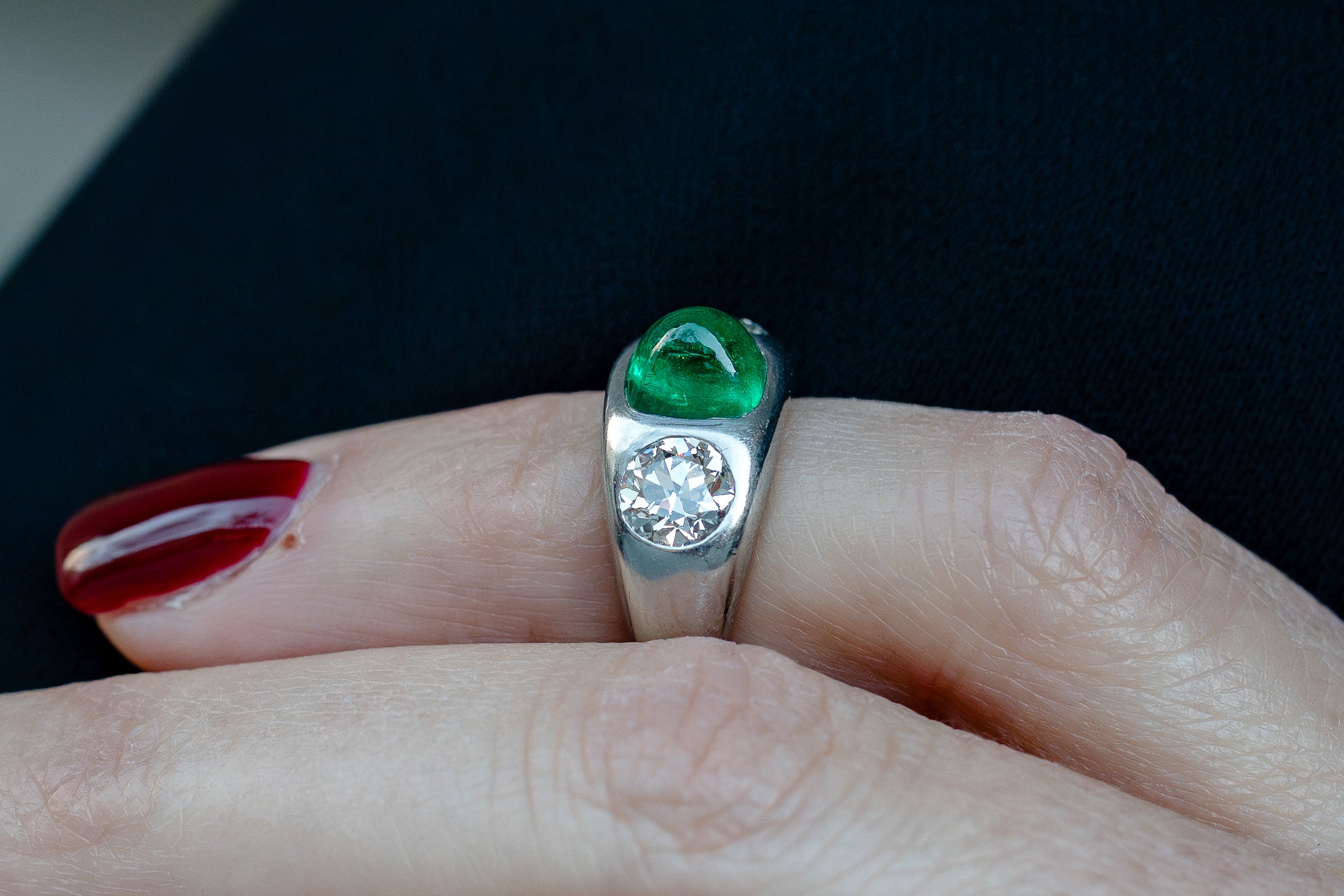 Tiffany & Co. 1920's Colombian Emerald & Diamond Ring | Platinum | Edwardian - Art Deco