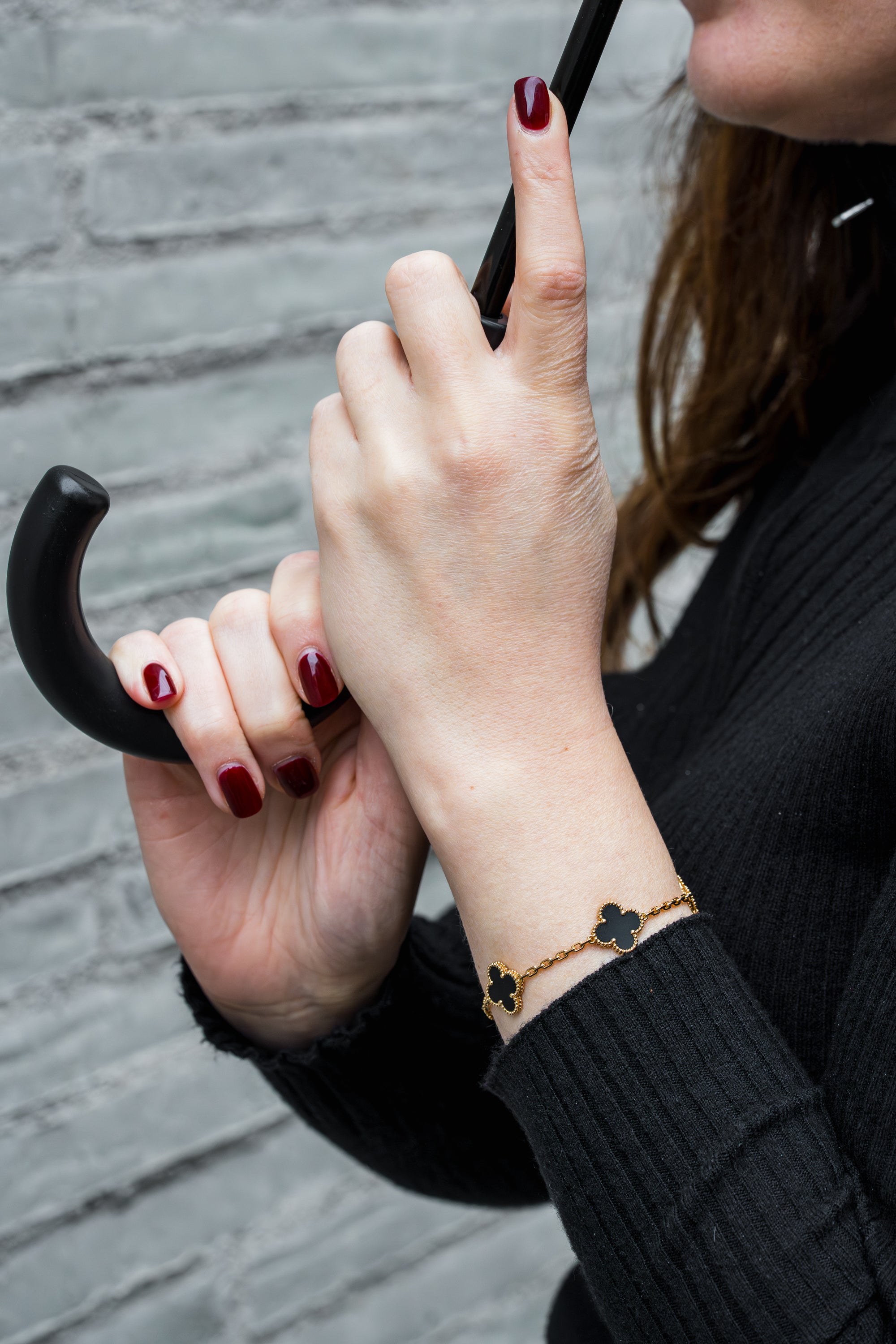 Van Cleef & Arpels Vintage Alhambra Bracelet, 5 Motifs | Onyx & 18k Yellow Gold | Box & Papers | 2023