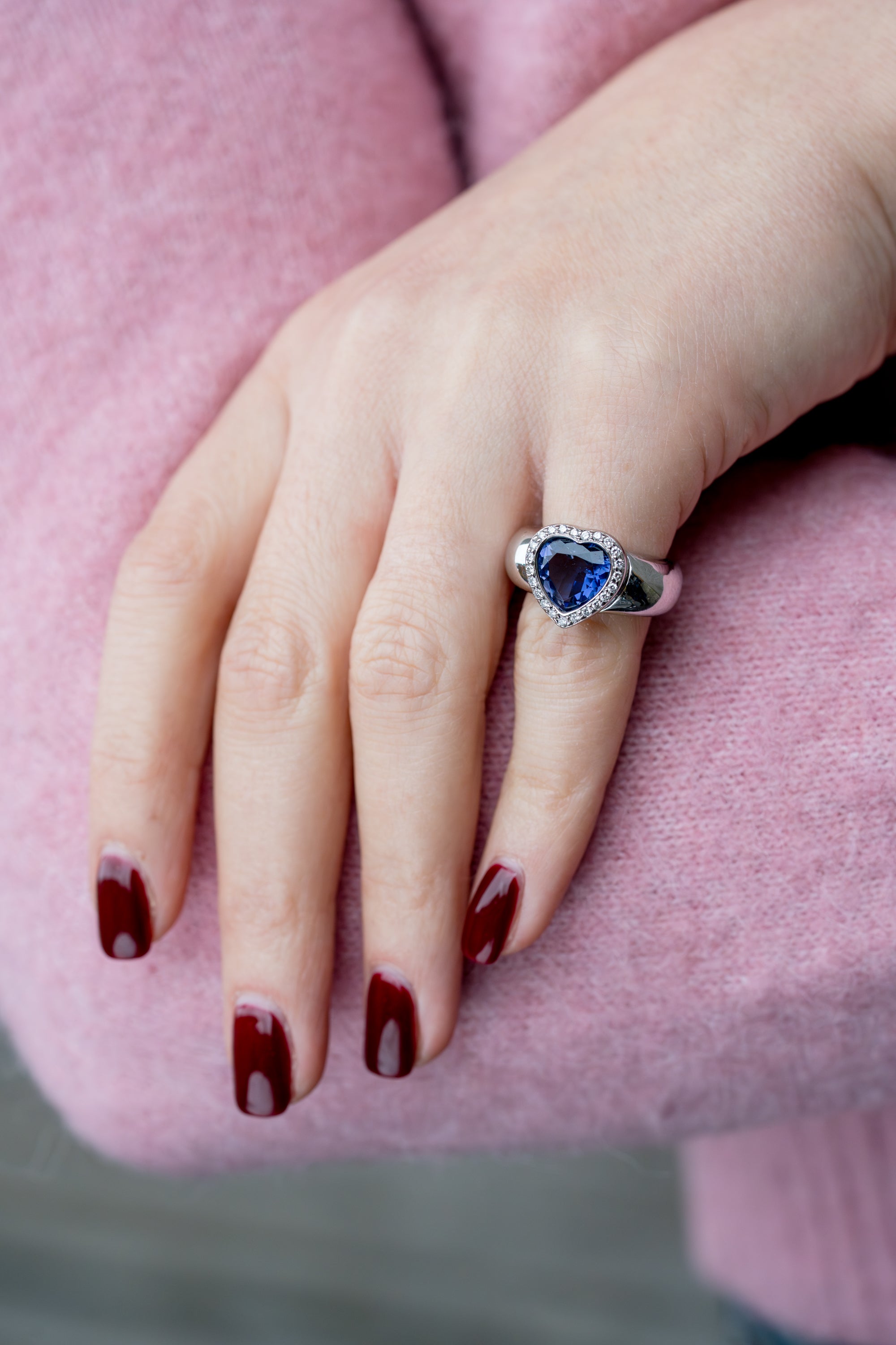 Piaget Heart-Shaped Ring | Tanzanite & Diamond | 18k White Gold | 1997