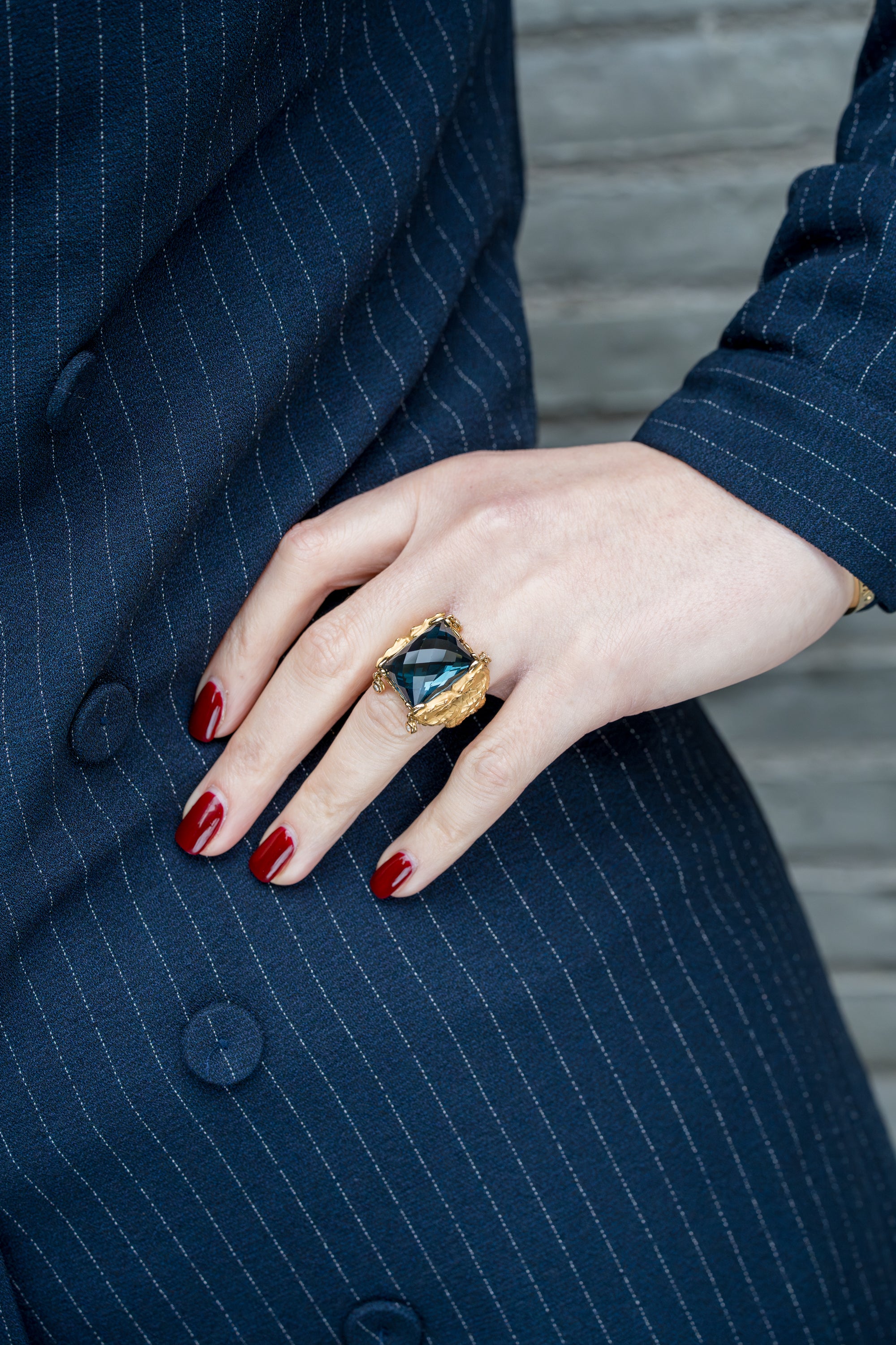 Carrera y Carrera | Nankin Blue Topaz & Diamond Ring | 18k Yellow Gold