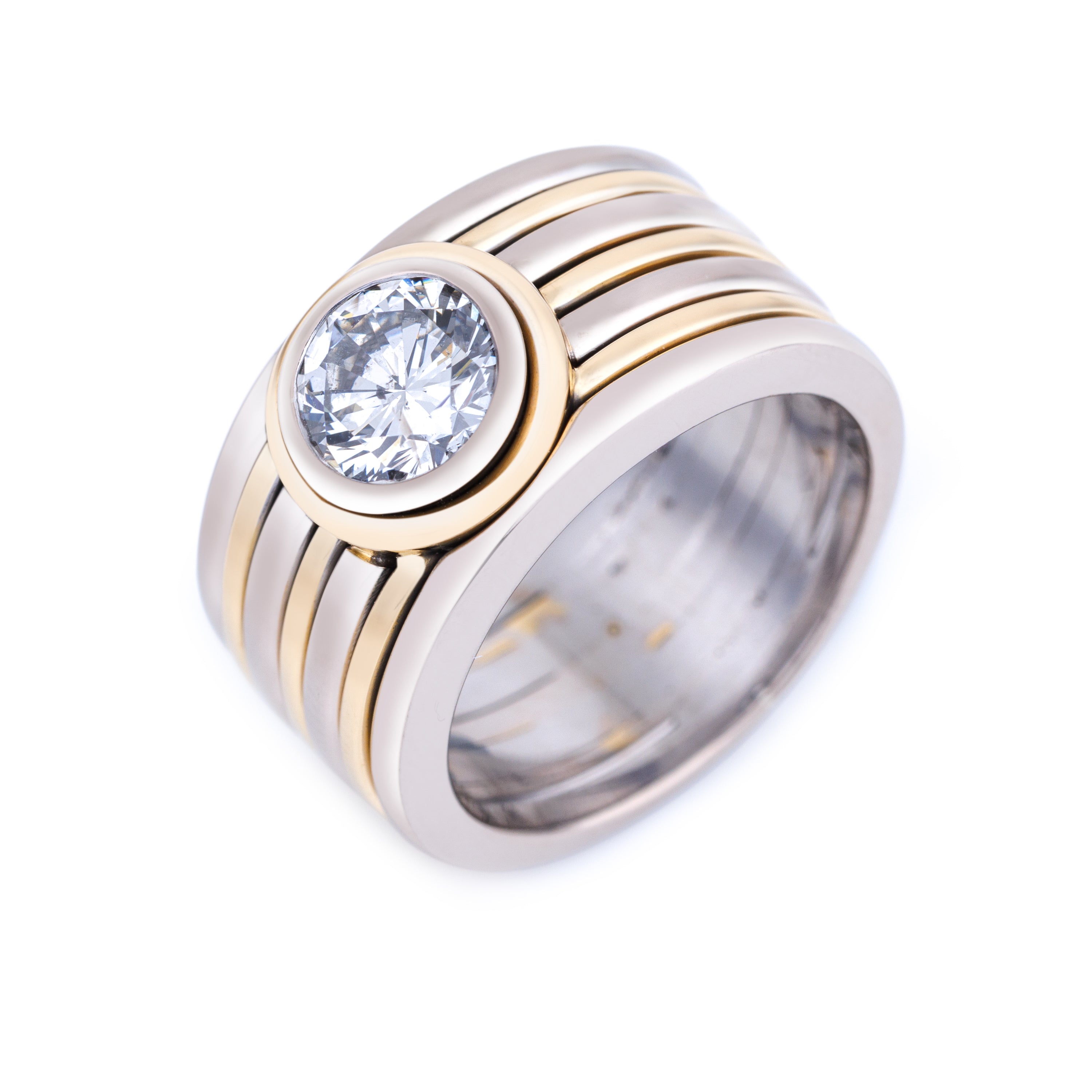 Dual Tone Ribbed Diamond Ring | 18k Yellow & White Gold
