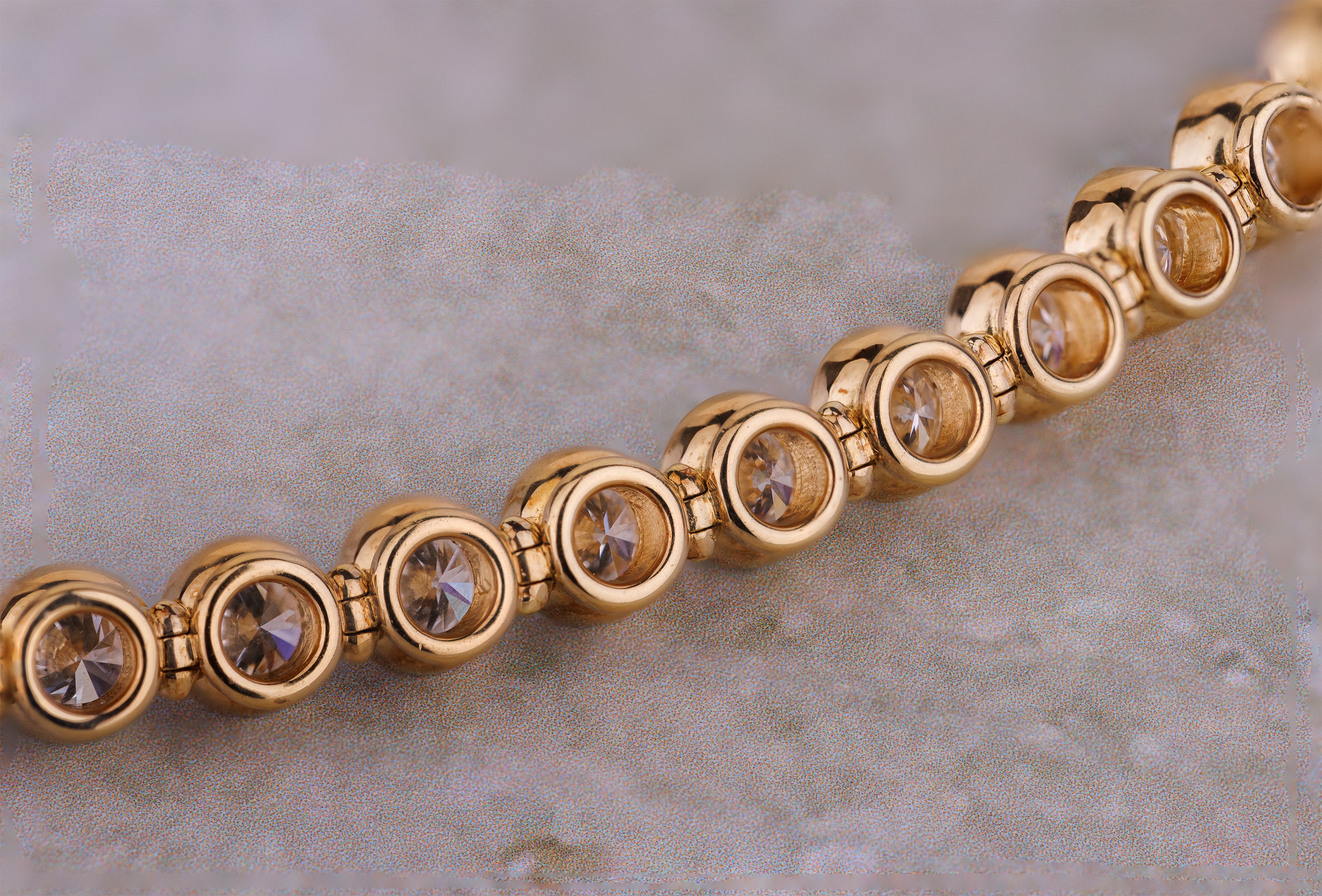 Diamond Suite | Necklace, Bracelet & Earrings | 18k Yellow Gold | Diamond Certification | 117 Diamonds | 41.84 ct