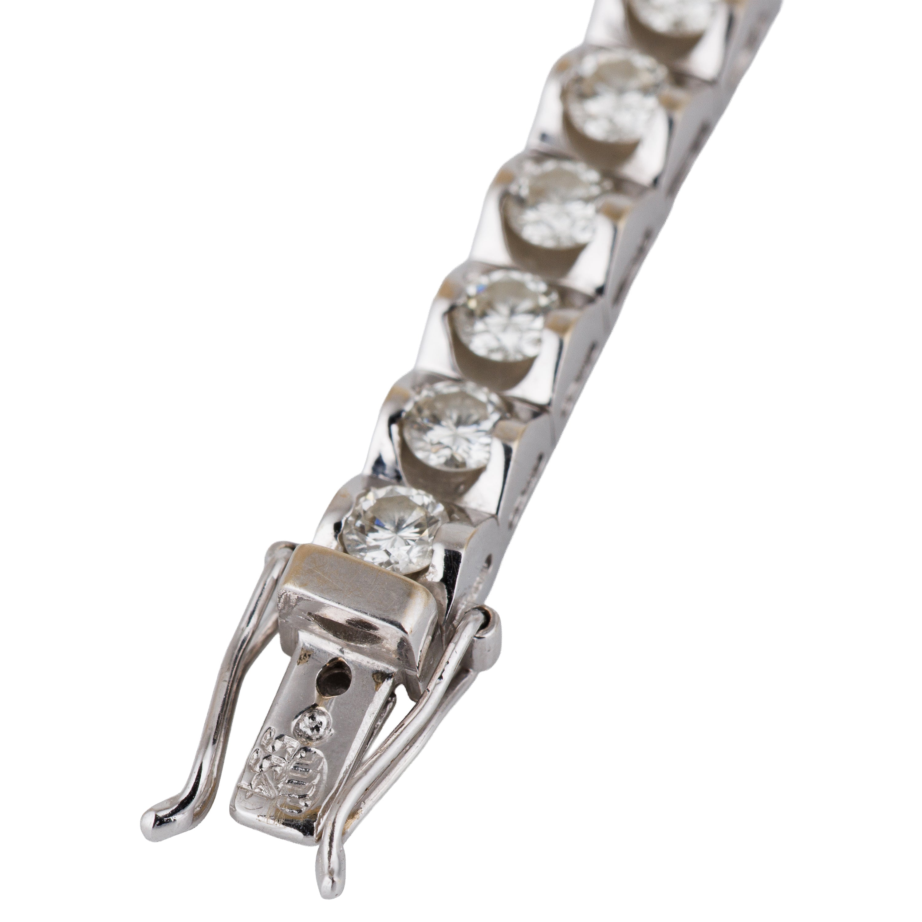 Diamond Tennis Bracelet | 18k White Gold