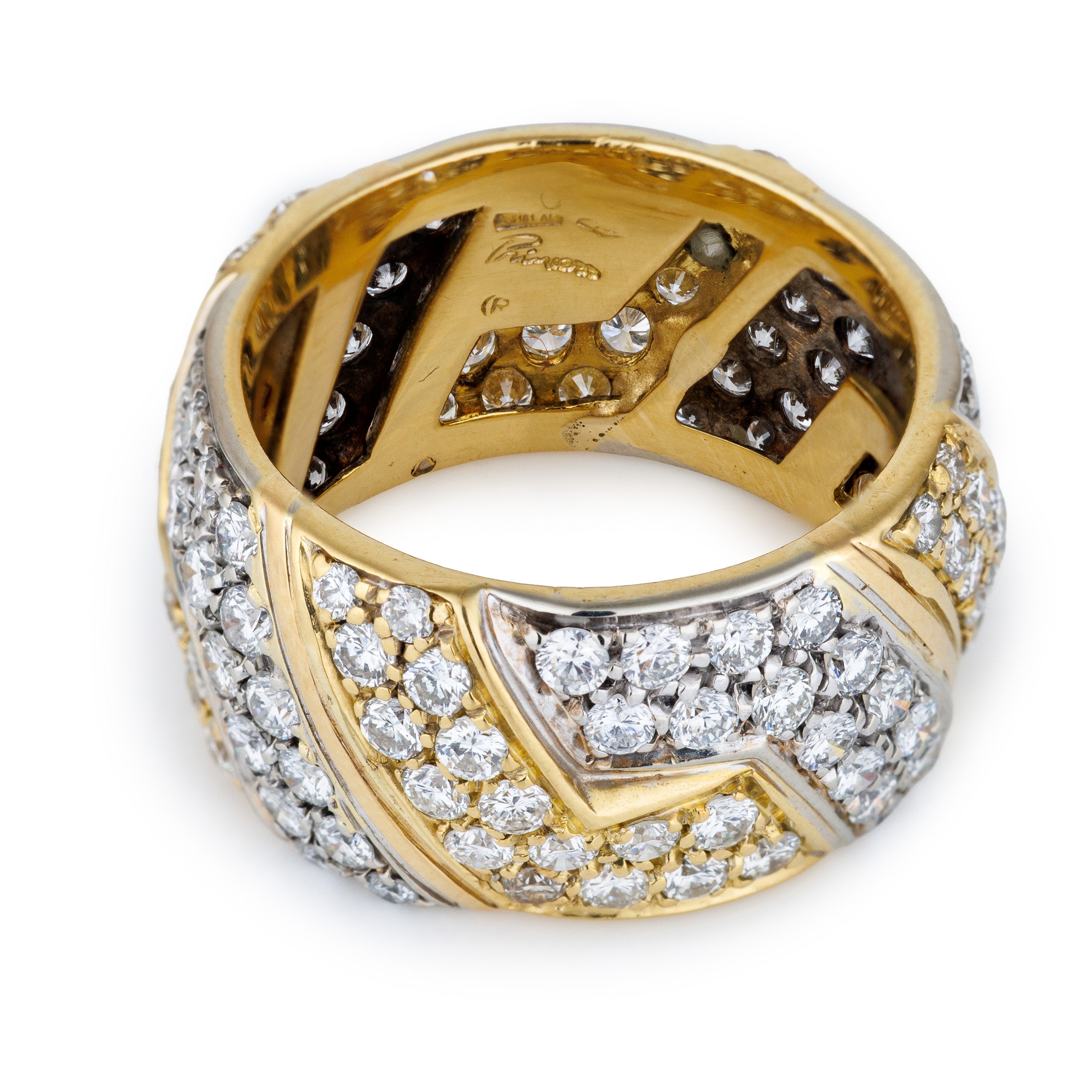 Diamond Zig-Zag Patterned Ring | 18k White & Yellow Gold