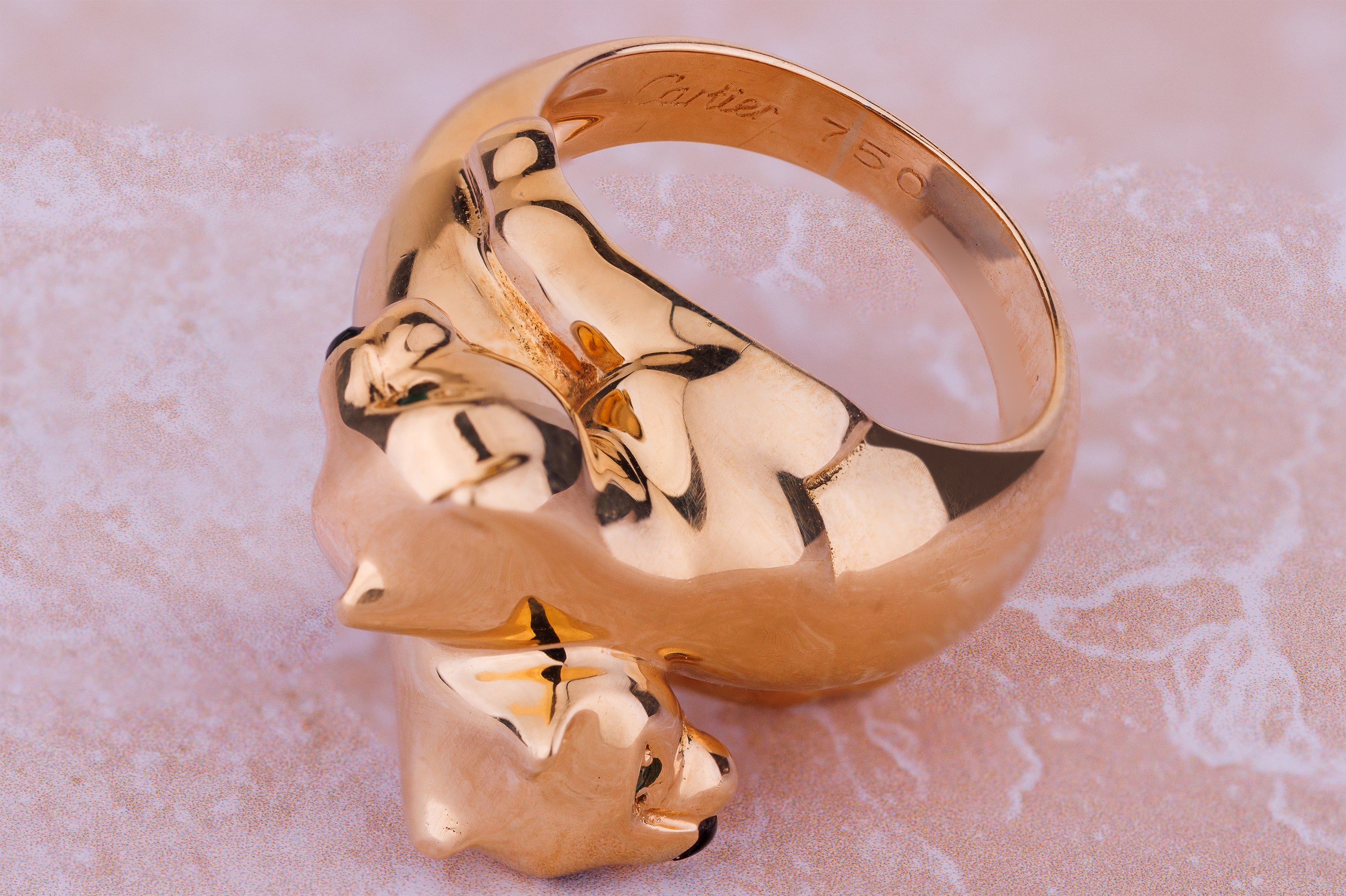 Vintage Cartier Double Panthère Ring | Emerald & Onyx | 18k Yellow Gold | 1990s