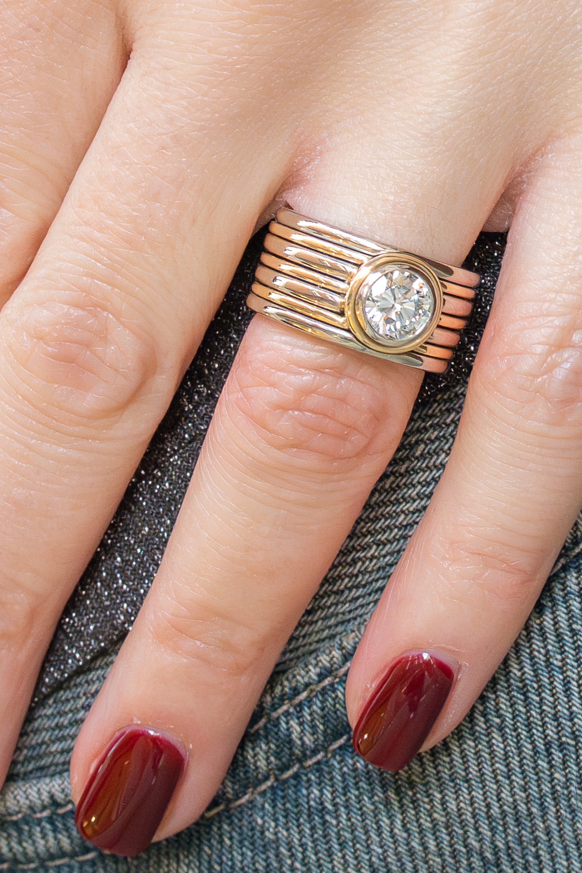 Dual Tone Ribbed Diamond Ring | 18k Yellow & White Gold