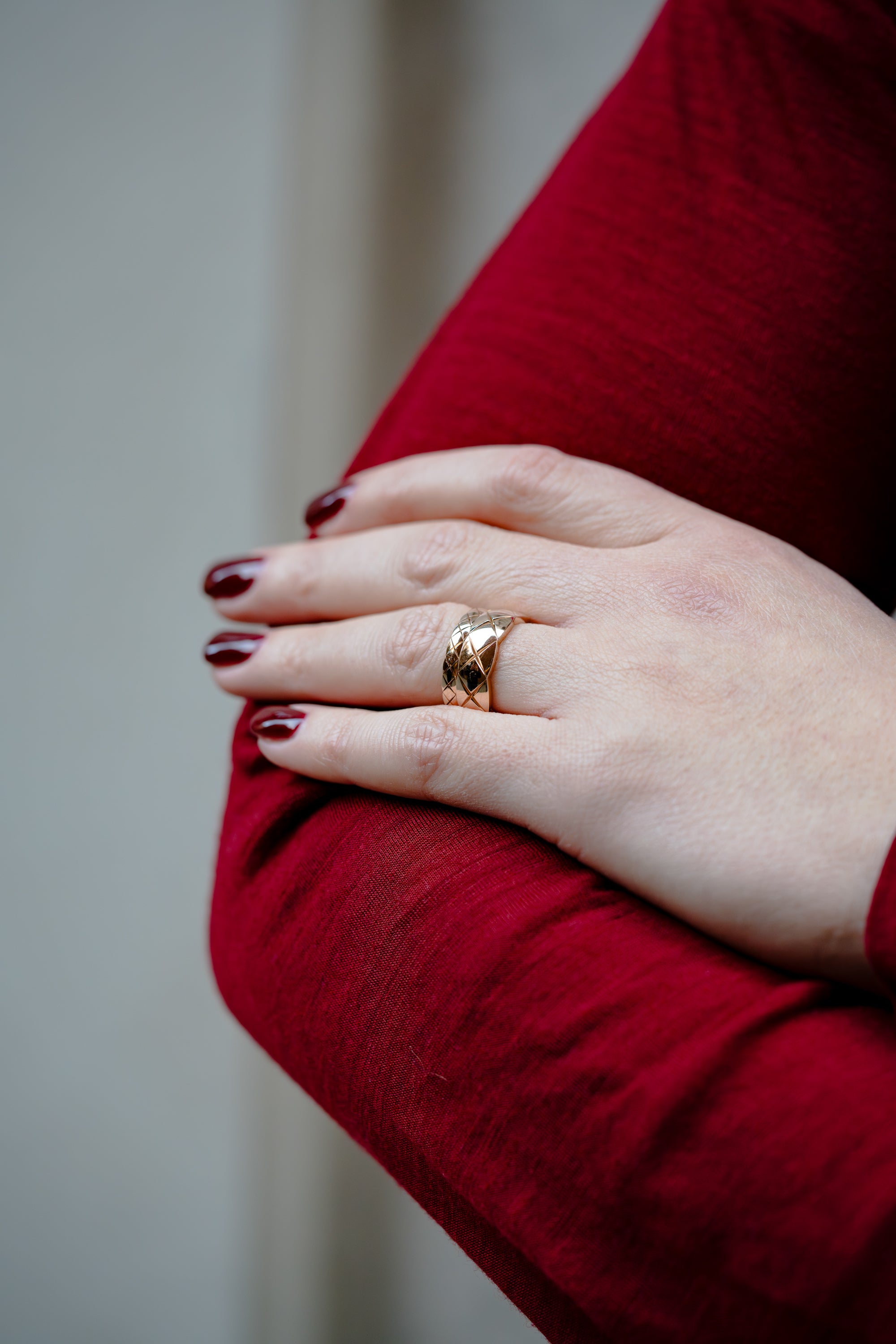 Chanel Coco Crush Ring, Classic Model | 18k Biege Gold | Size 55 | Box