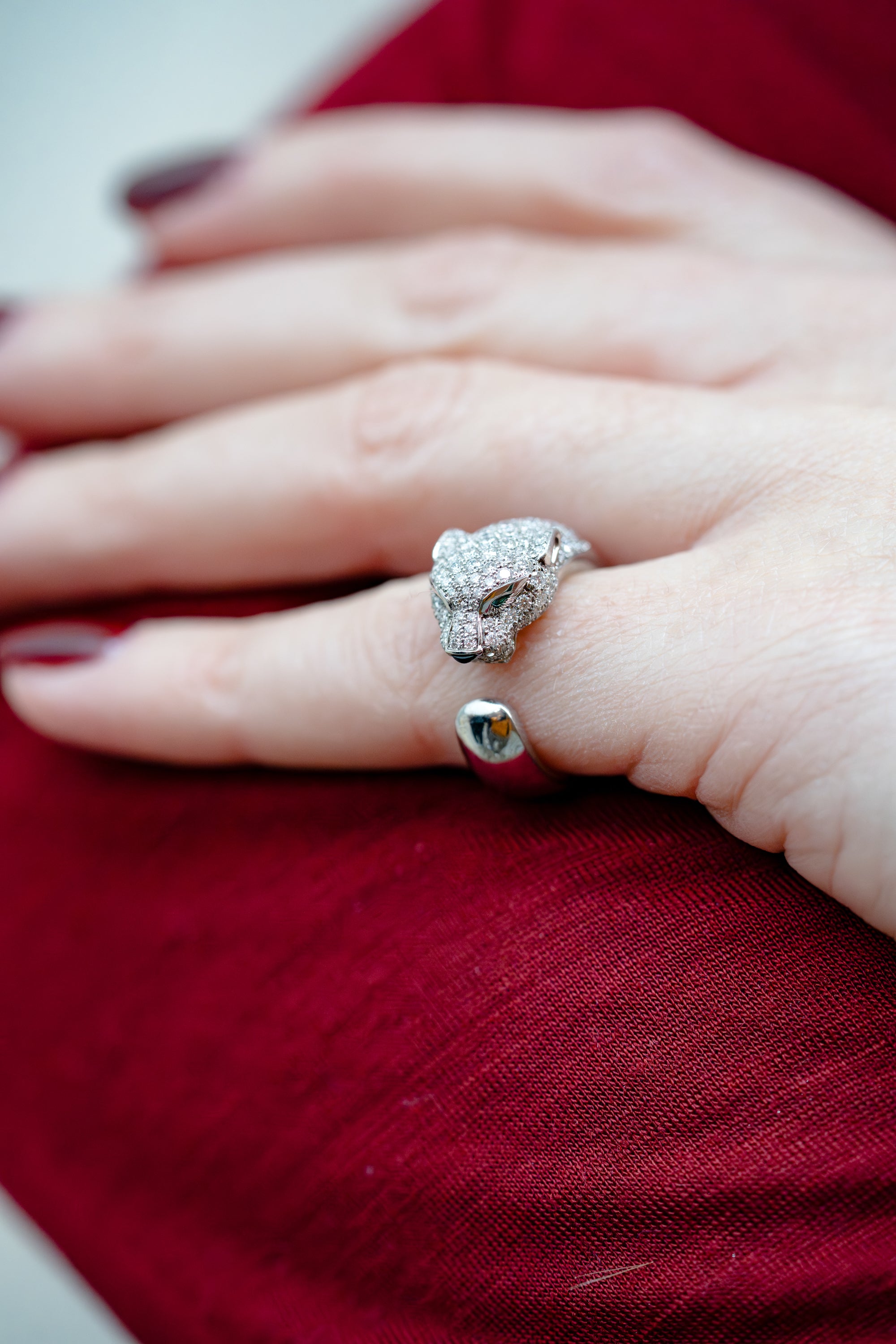 Cartier Panthère De Cartier Ring, Medium Model | Semi-Paved Diamond, Emerald & Onyx | Medium Model | 18k White Gold | Size 51 | Papers | 2020