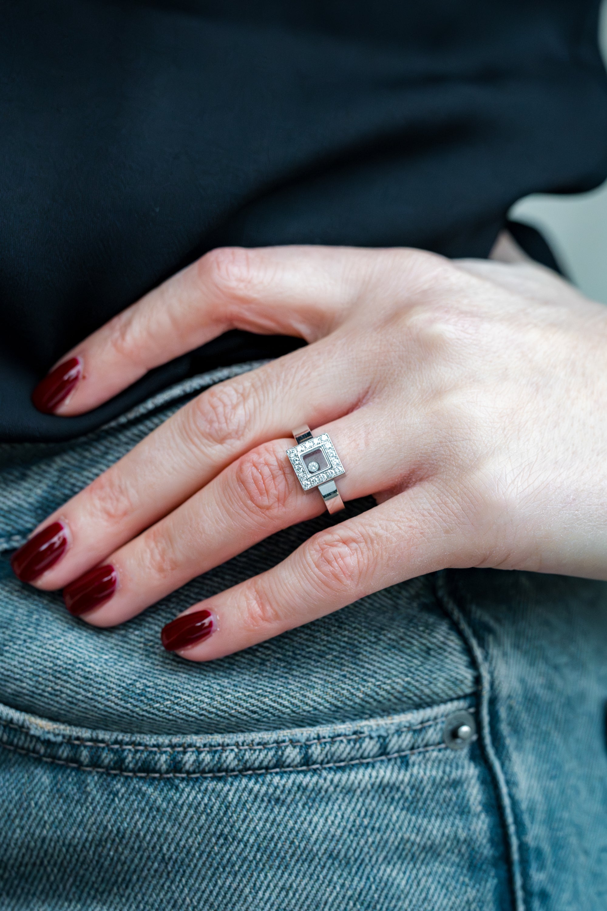 Chopard Happy Diamonds Square Ring | 18k White Gold