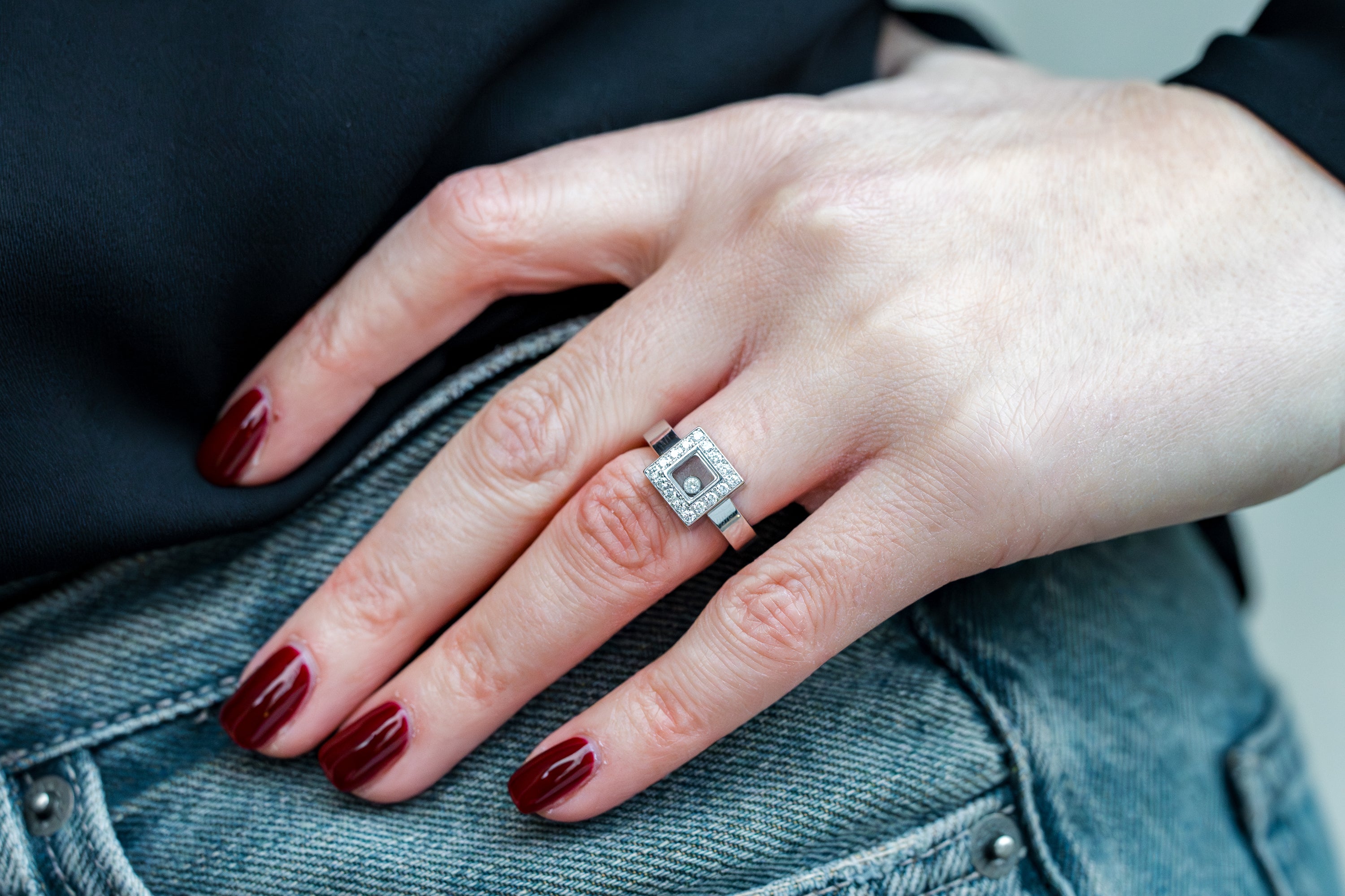 Chopard Happy Diamonds Square Ring | 18k White Gold