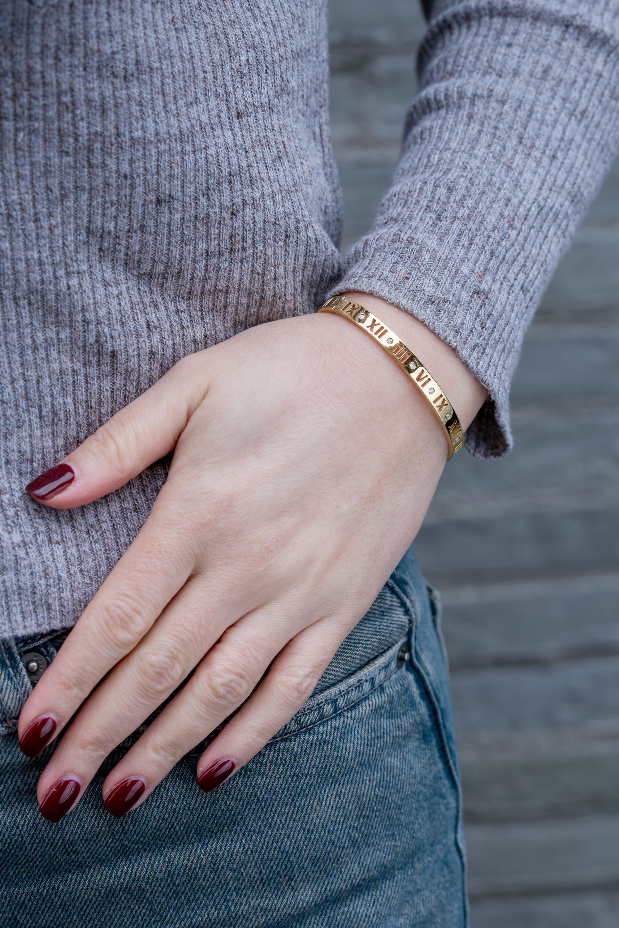 Tiffany & Co. ‘Atlas’ Diamond Bangle Bracelet | 18k Yellow Gold & Platinum