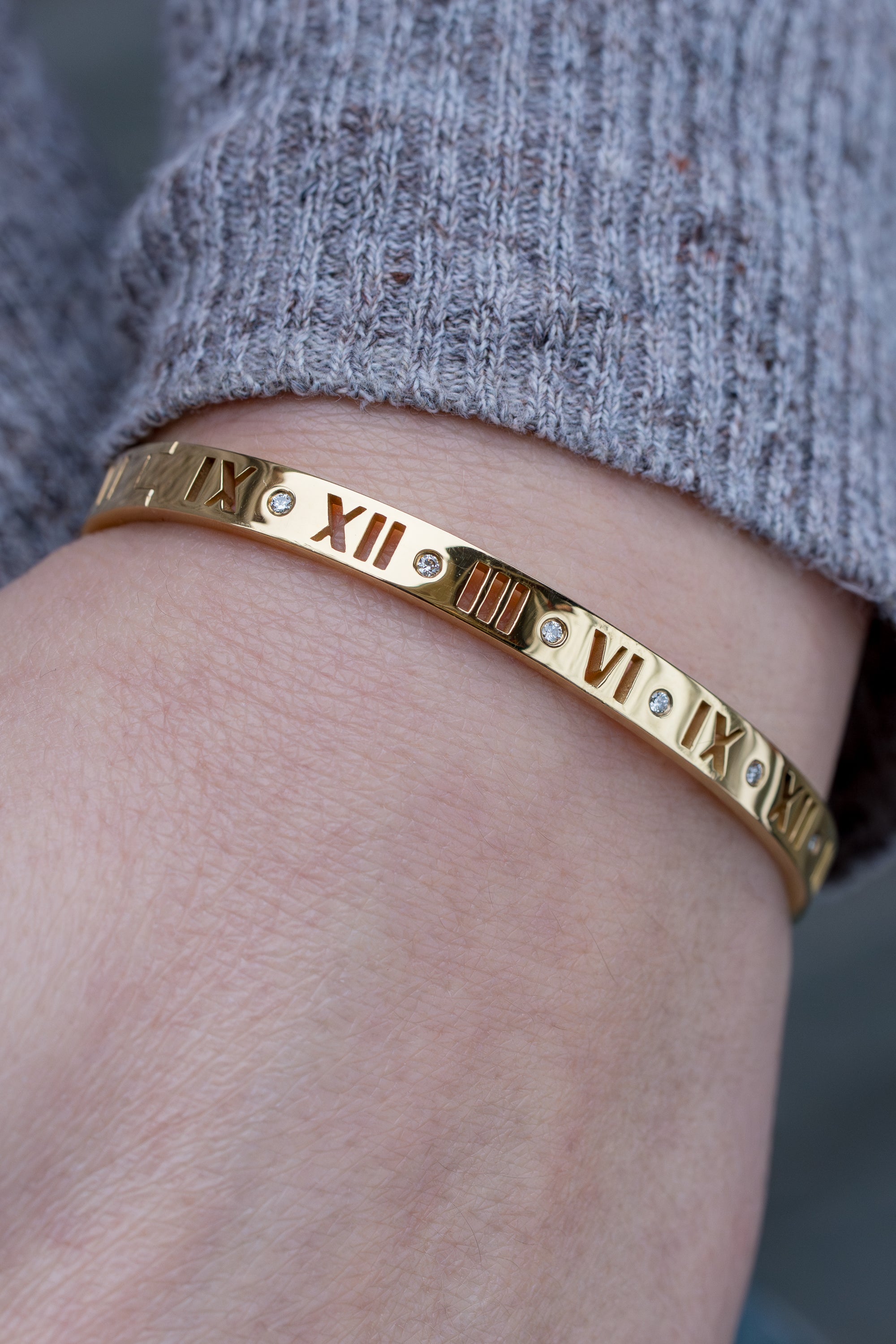 Tiffany & Co. ‘Atlas’ Diamond Bangle Bracelet | 18k Yellow Gold & Platinum