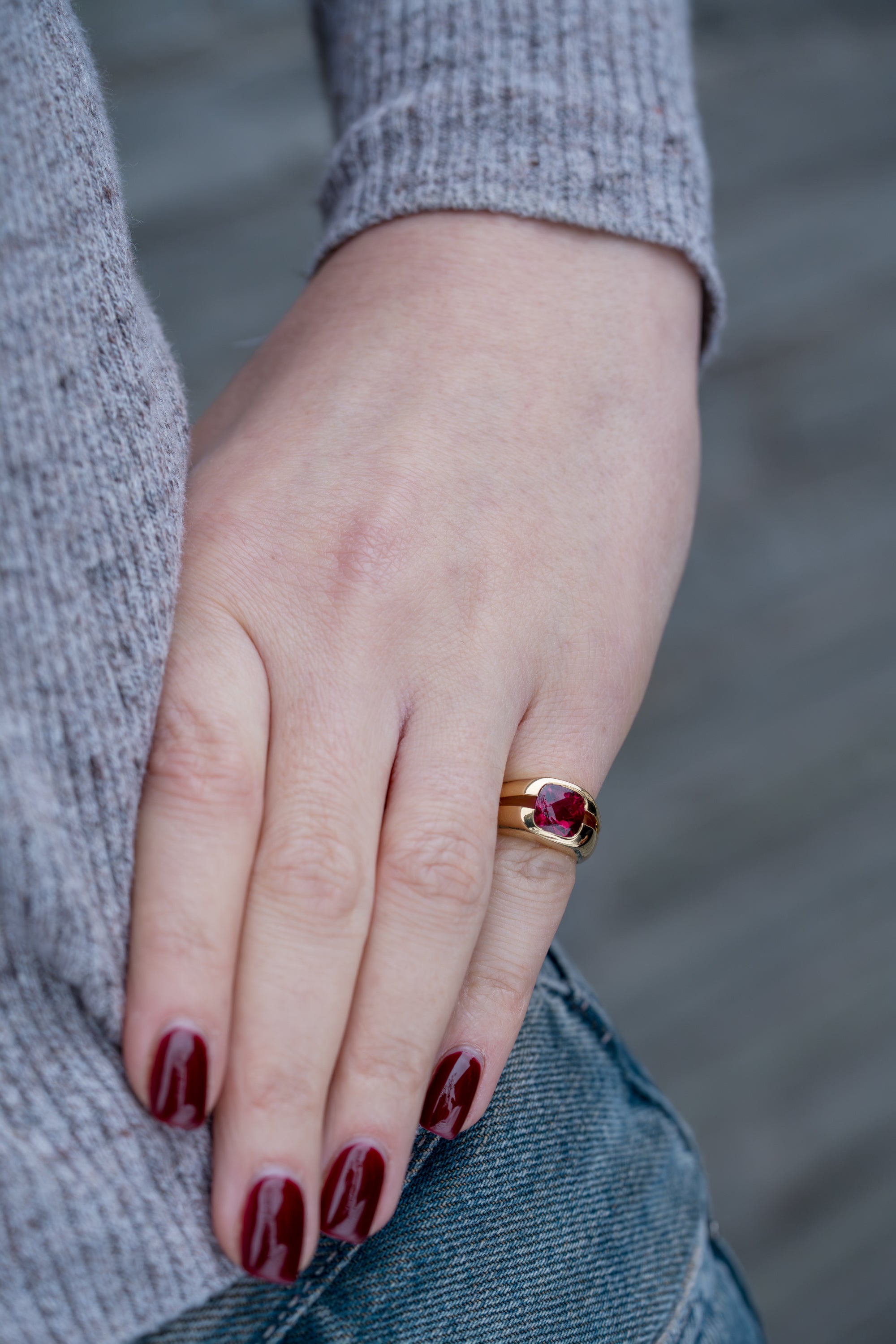Tiffany Pink Tourmaline Cushion Cut Ring | 18k Yellow Gold | 2000
