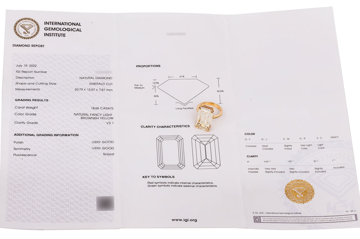 18.65 ct Emerald-Cut Natural Fancy Light Brownish Yellow Diamond Ring | 18k Yellow Gold | VS1 Clarity | GIA Certified