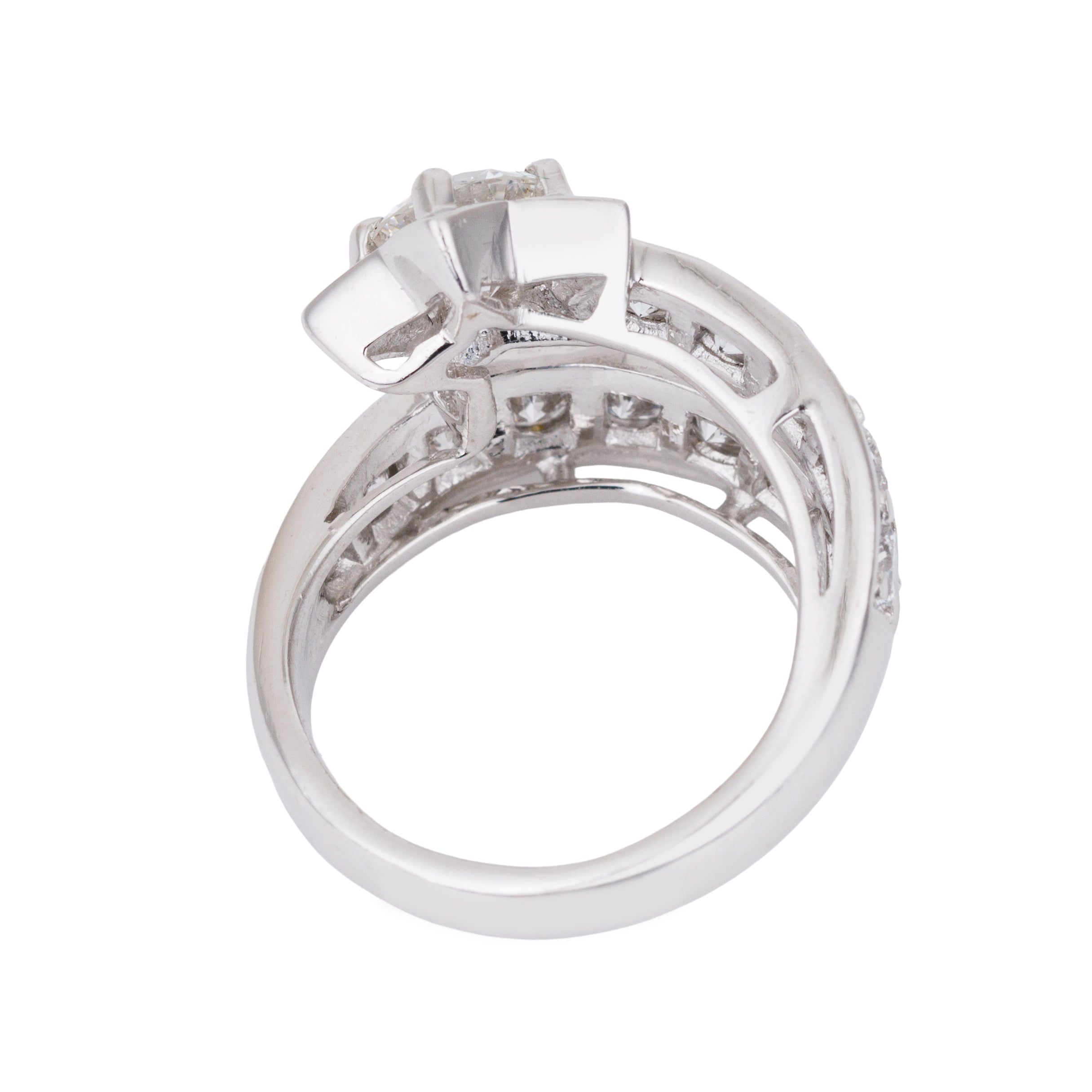 Pavé Diamond Star Ring | 18k White Gold
