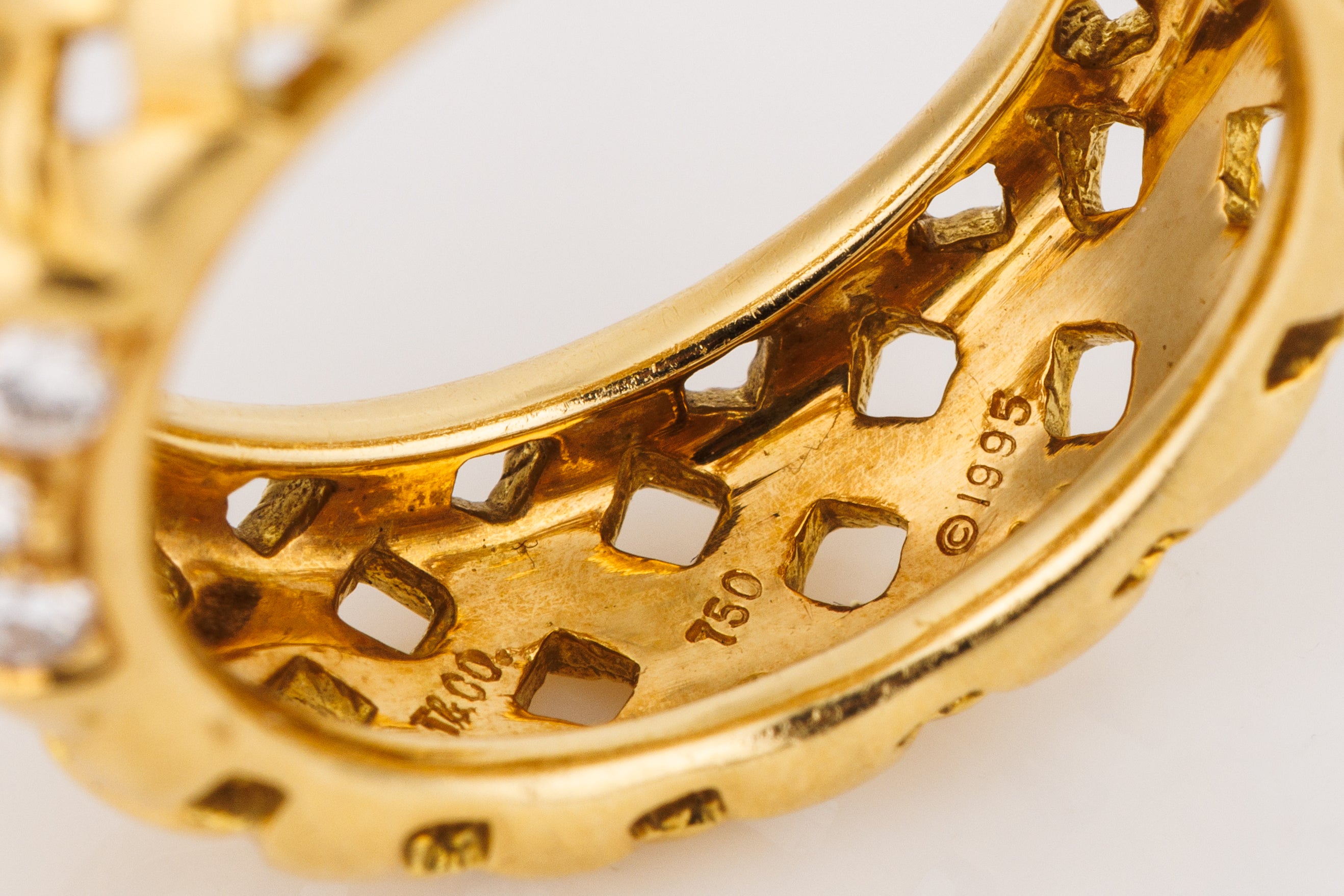 Tiffany Vannerie Basket Weave Diamond Ring | 18k Yellow Gold | 1995