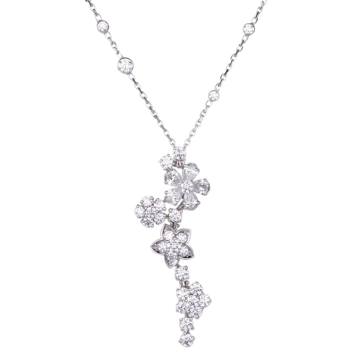 Van Cleef & Arpels 'Foile des Prés' Pendant Necklace | REF. VCARP05K00 | Round, Pear and Marquise Diamonds | 18k White Gold | Box & Papers | 2022